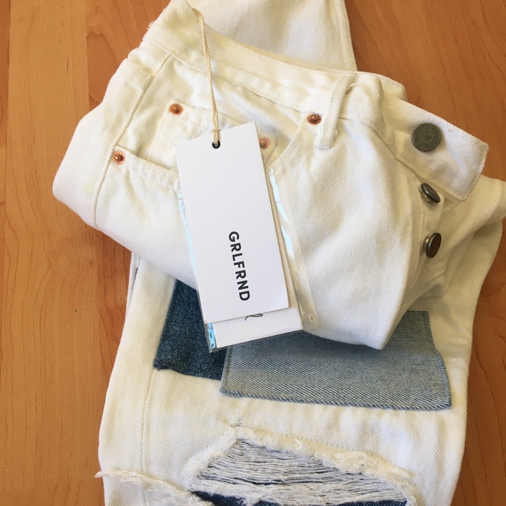 White GRPFND jeans. The Karolina Size 27